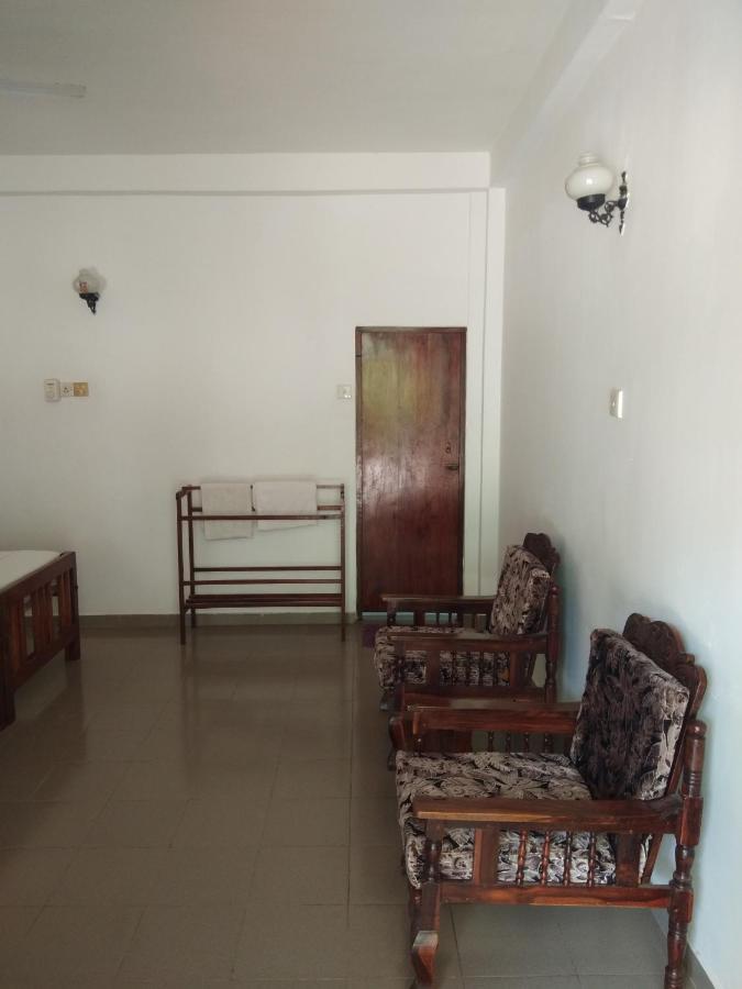 Hotel Rock House Unawatuna Exterior foto